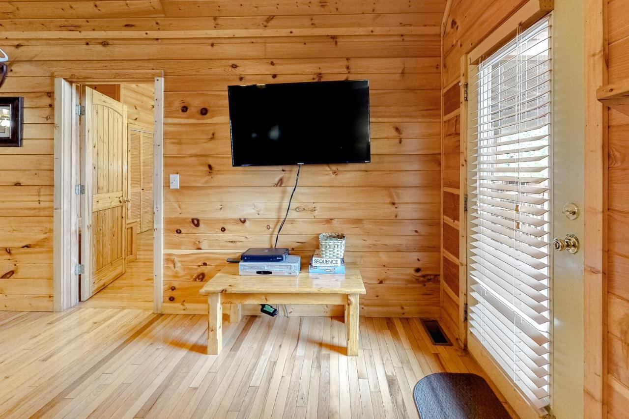 Hills Hideaway Villa Sevierville Buitenkant foto