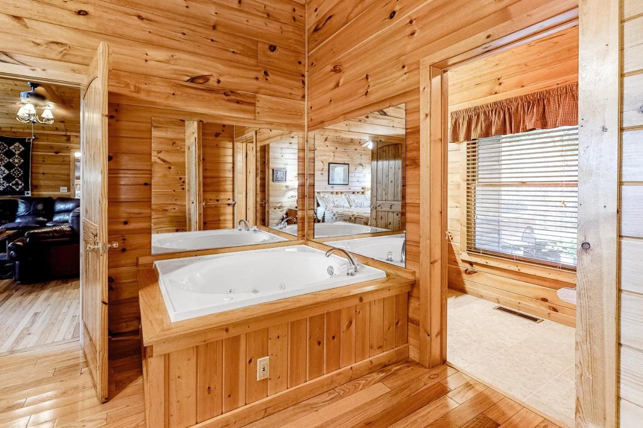 Hills Hideaway Villa Sevierville Buitenkant foto